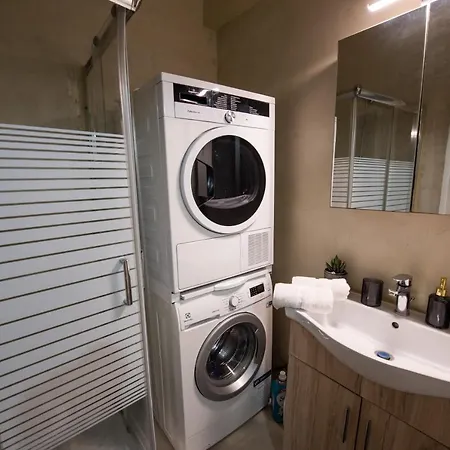 Apartment Luxury Katrinas With Outdoor Jacuzzi *